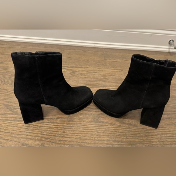 DOLCE VITA Women's Ulyses Square Toe Platform Boots - Picture 2 of 5